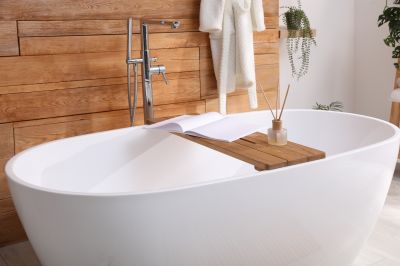 Spa-style Tub